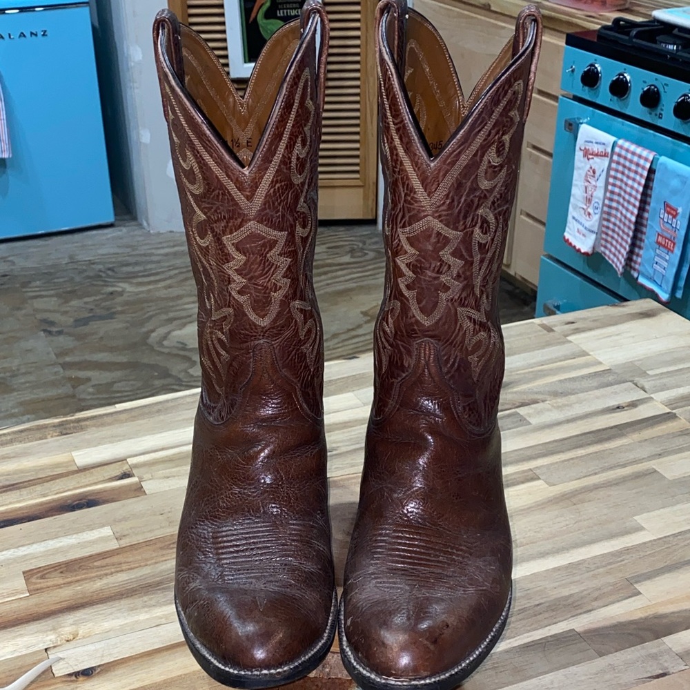 Vintage Lucchese Mens Western Cowboy Boots in Brown Leather - Picture 2 of 14
